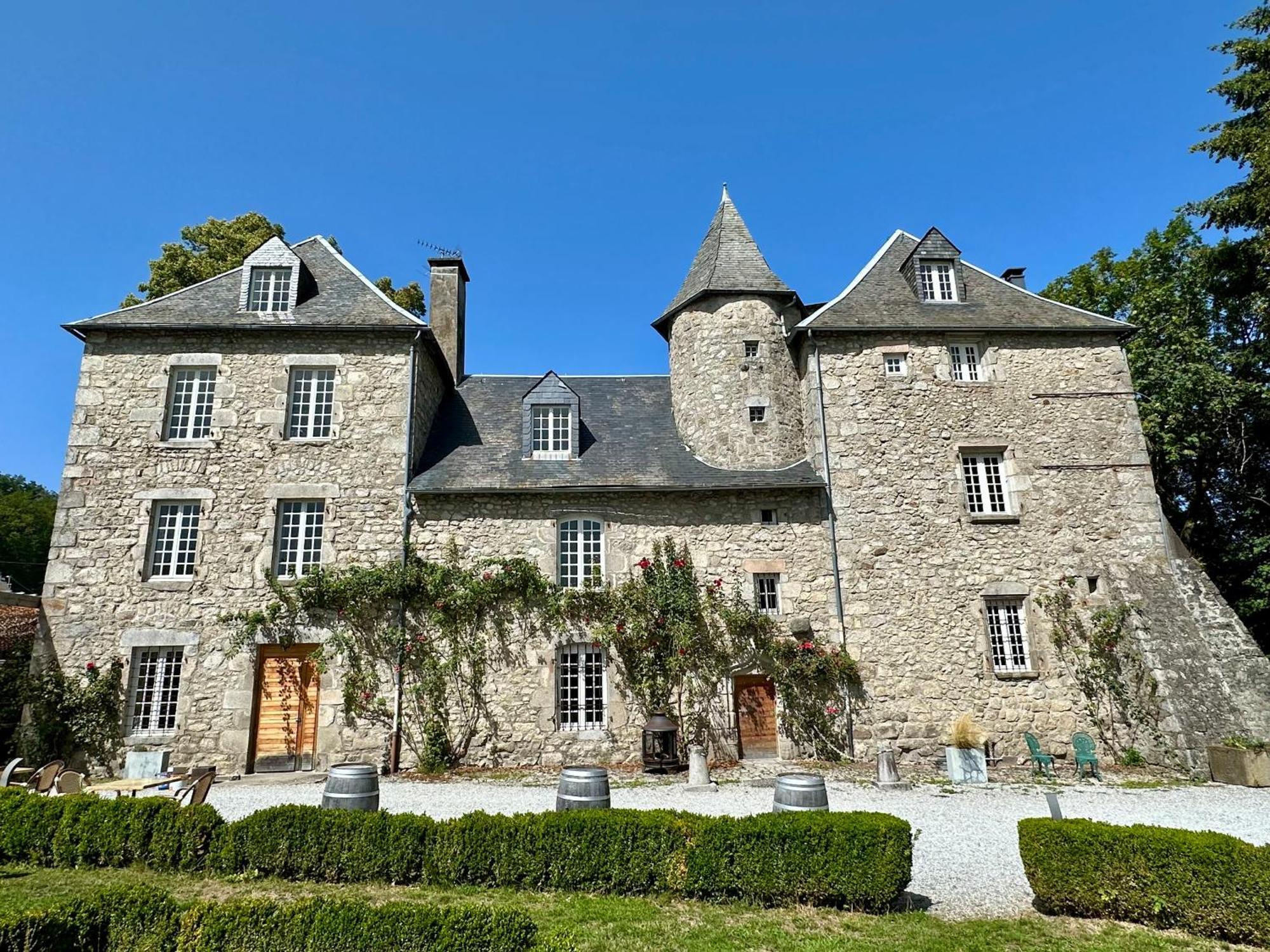 Chateau De La Borde A Ussel, Centre-Ville, Proche Autoroute A89 Ussel  Exteriér fotografie